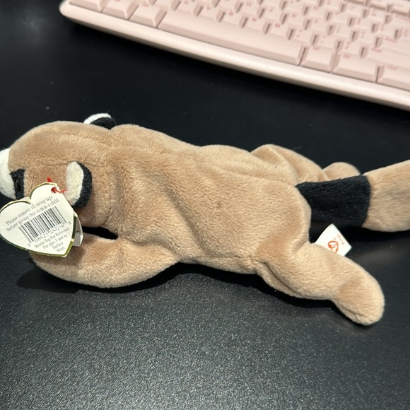 Retired 1995 Ty Ringo Raccoon Beanie Baby with tag - Picture 4 of 5